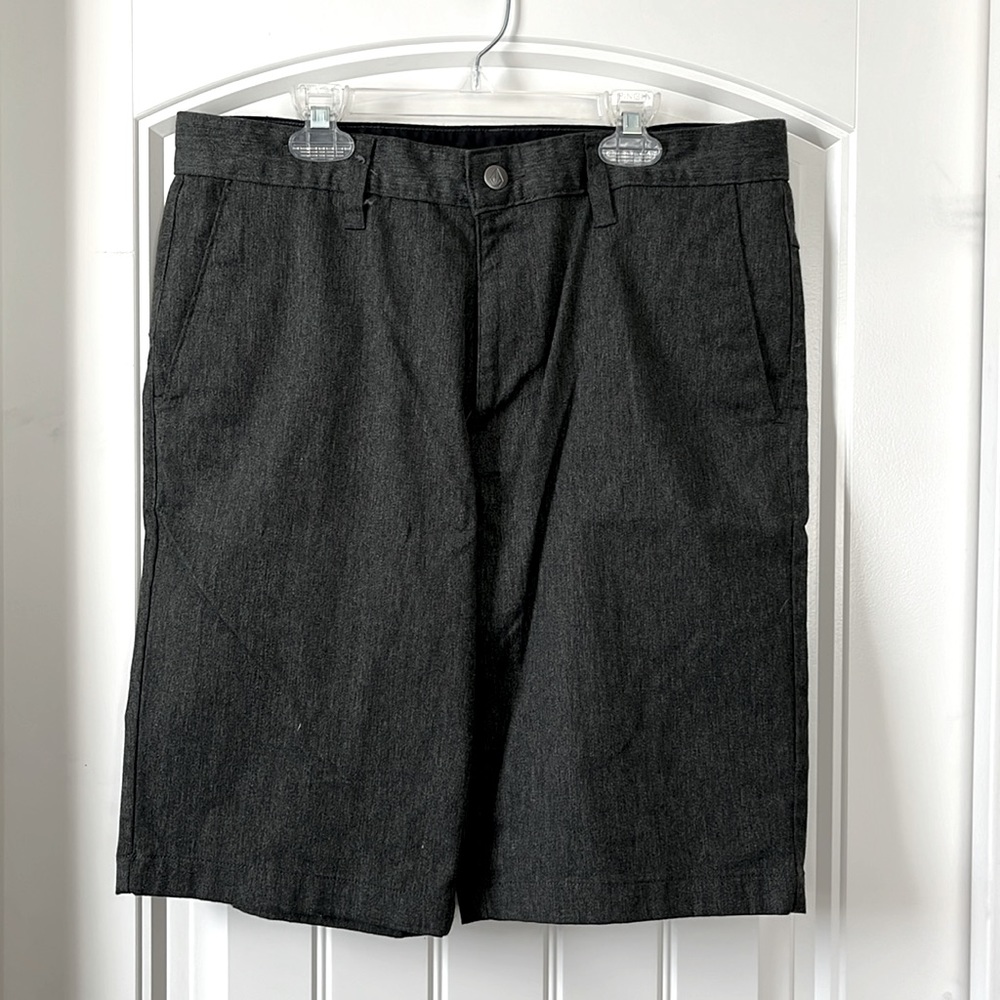 Volcom men’s shorts